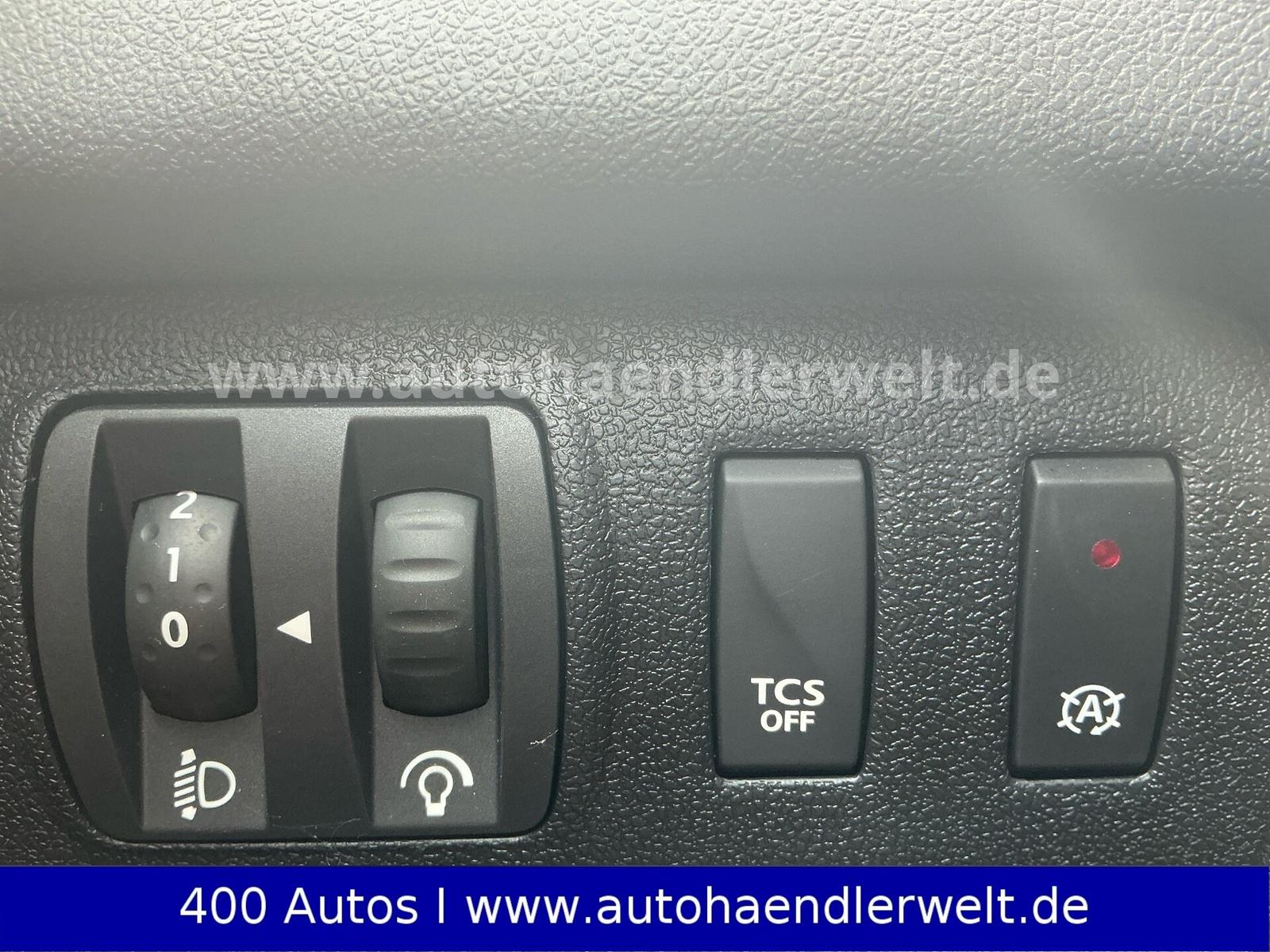 Renault Megane 2015 — photo 20