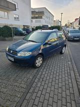 Fiat Punto 1.2 8V Active Active - Fiat Punto in Frankfurt (Main)