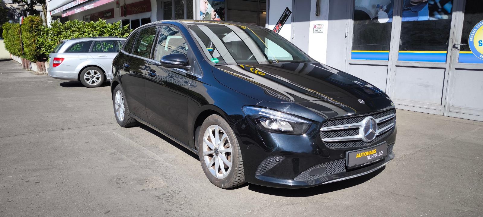 Mercedes-Benz B 180 D, Navi,DAB, Autom.,...