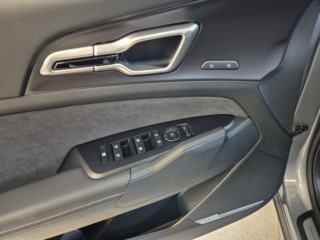 Fahrzeugabbildung Kia Sportage 1.6 T-GDI GT-Line 4WD DRIVE SOUND GLASD