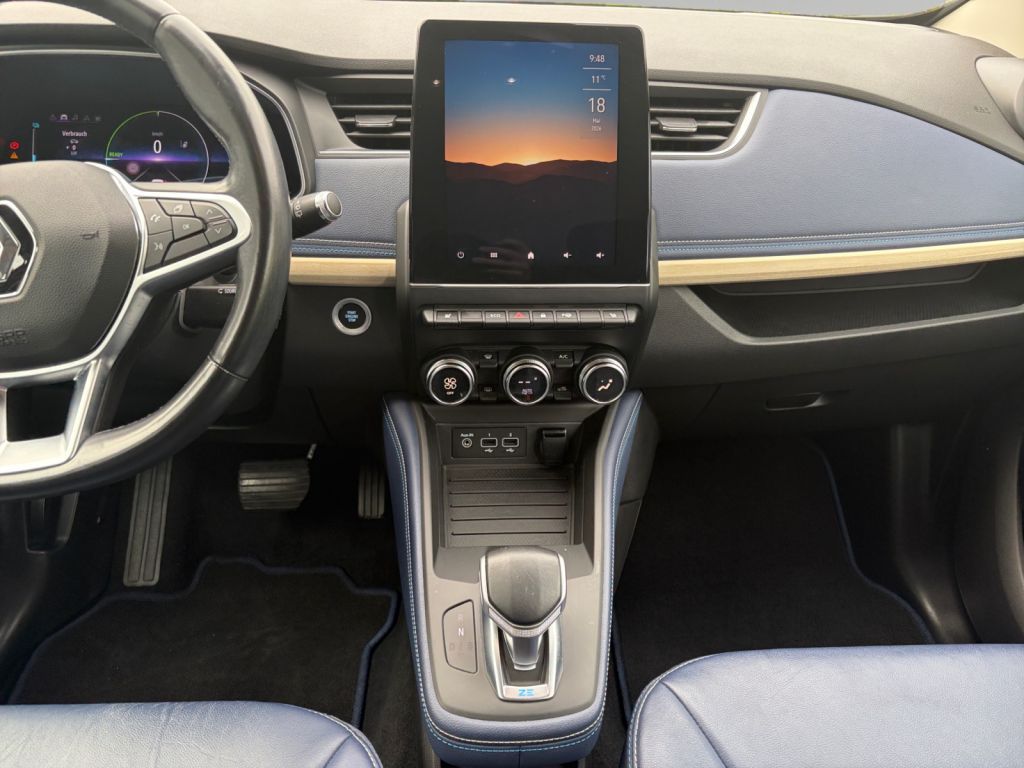 RENAULT ZOE (mit Batterie) Z.E. 50 RIVIERA RENAULT ZOE (mit Batterie) Z.E. 50 RIVIERA