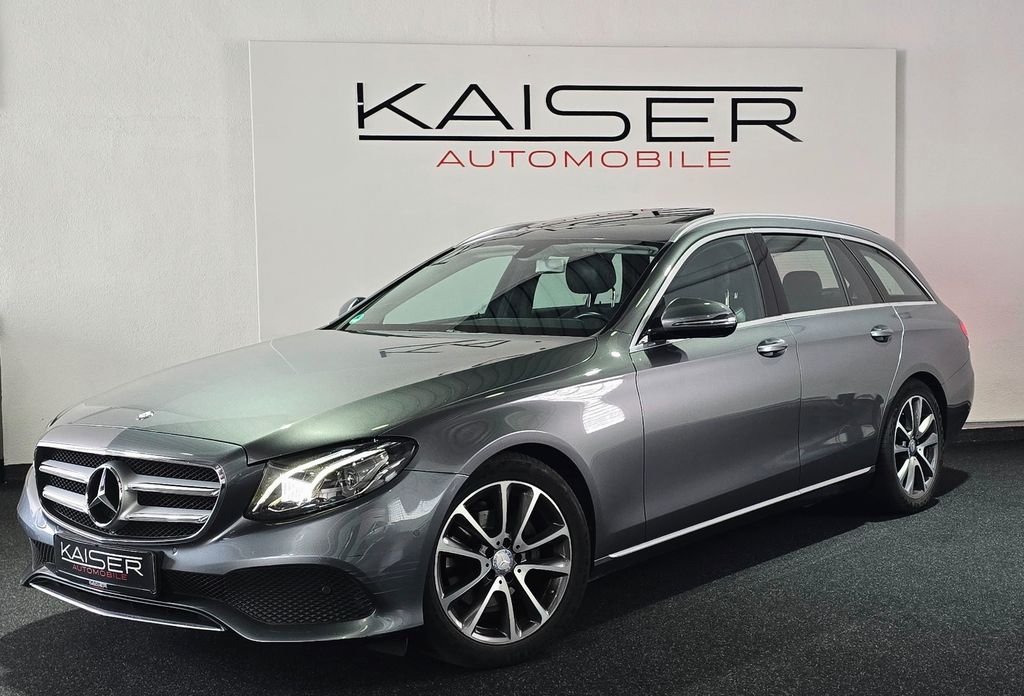 Image of Mercedes-Benz E 200