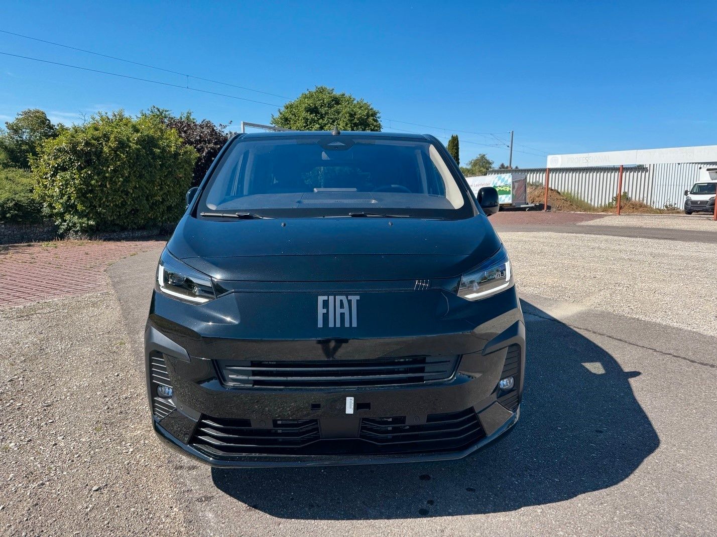 Fiat Ulysse 2.0 BlueHDi 180 S&S L3 EAT8 imagem 2