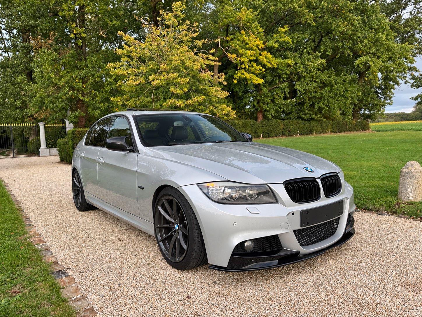 BMW 325