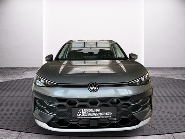 Fahrzeugabbildung Volkswagen T-Roc Life 1.5 l eTSI DSG AHK GJR NAVI