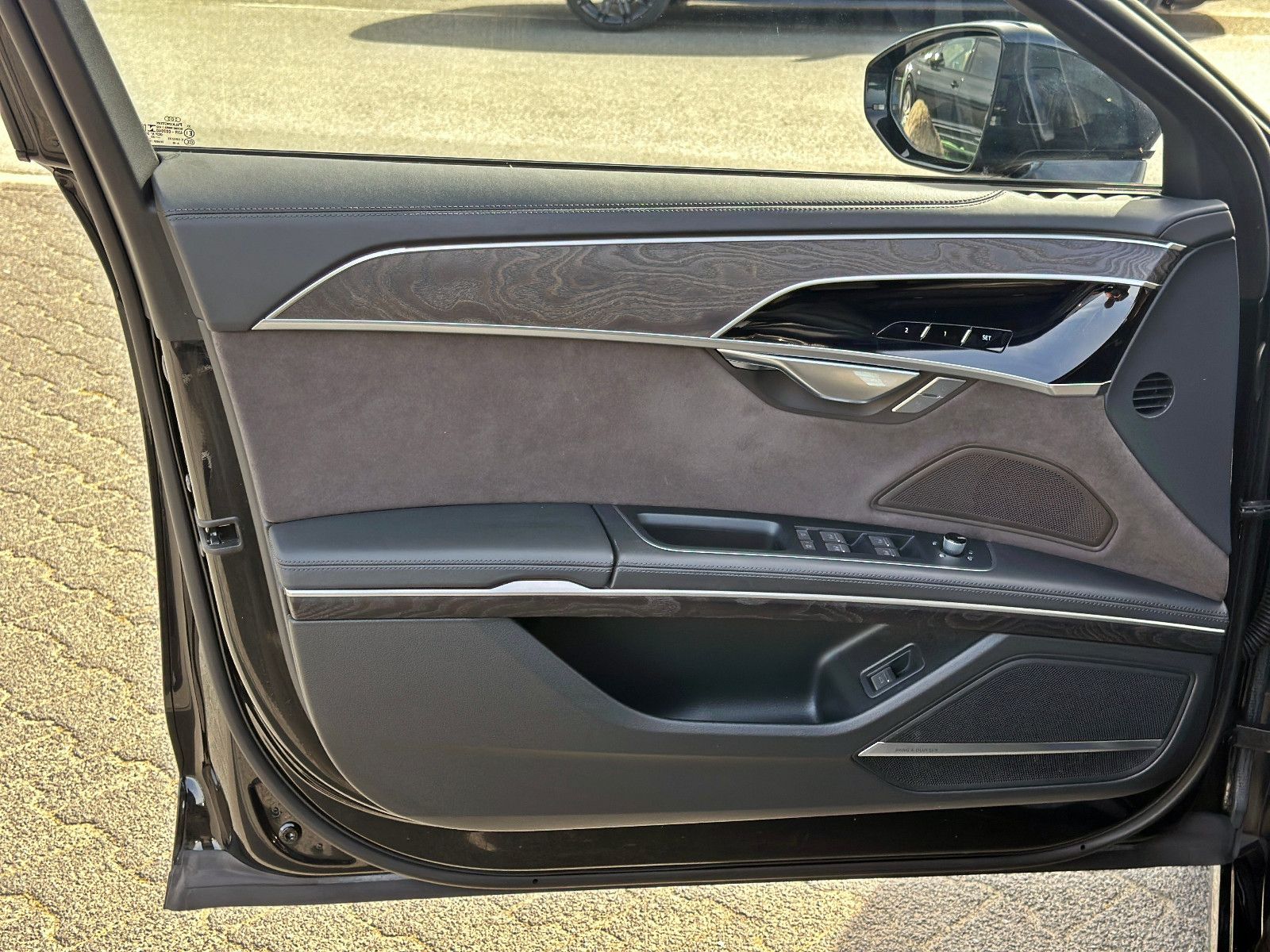 Audi A8 - Bild 6