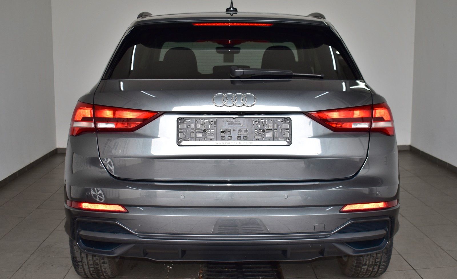 Fahrzeugabbildung Audi Q3 35 TDI S line Leder,Navi,LED,PDC,Kamera 360°