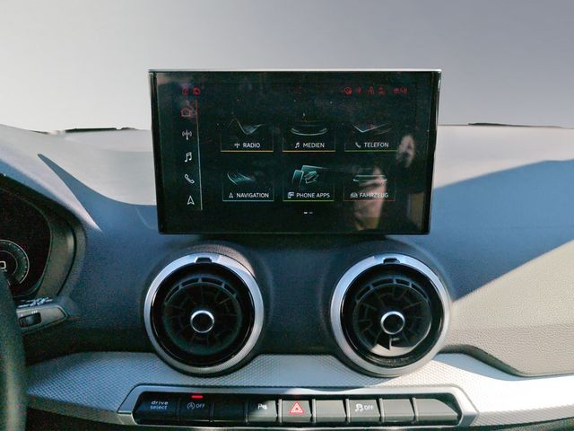 Q2 35 TFSI S line SHZ RÜCKFAHRKAMERA AHK LED