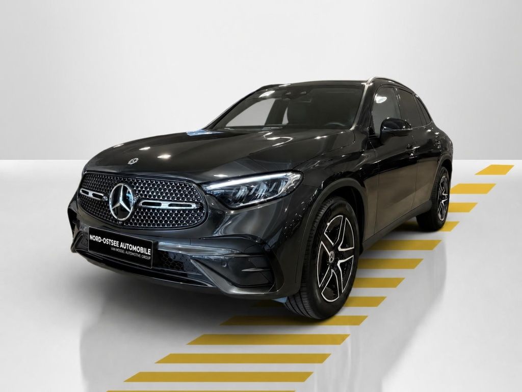 Mercedes-Benz GLC 300 d AMG 4M AHK NIGHT ADV.+ LED imagem 2