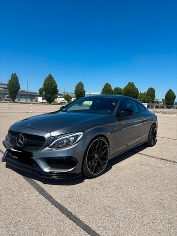 MERCEDES-BENZ Mercedes-Benz C300 Coupé AMG-Optik (C63 Umbau) 