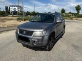 Suzuki Grand Vitara 2.0 Club - Suzuki Grand Vitara: Club