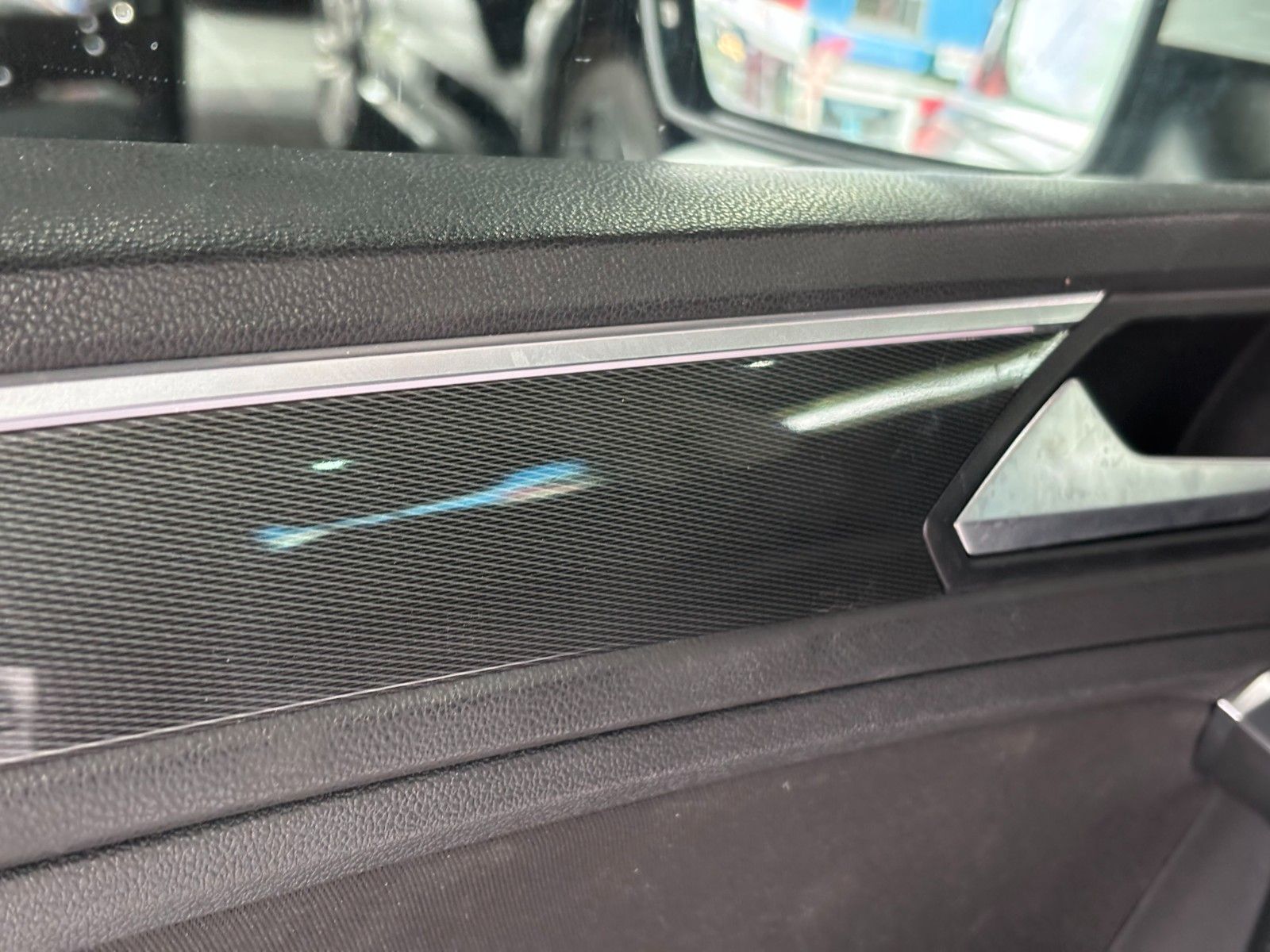 Fahrzeugabbildung Volkswagen Tiguan Highline *CarPlay*Kamera*LED*SHZ*Navi