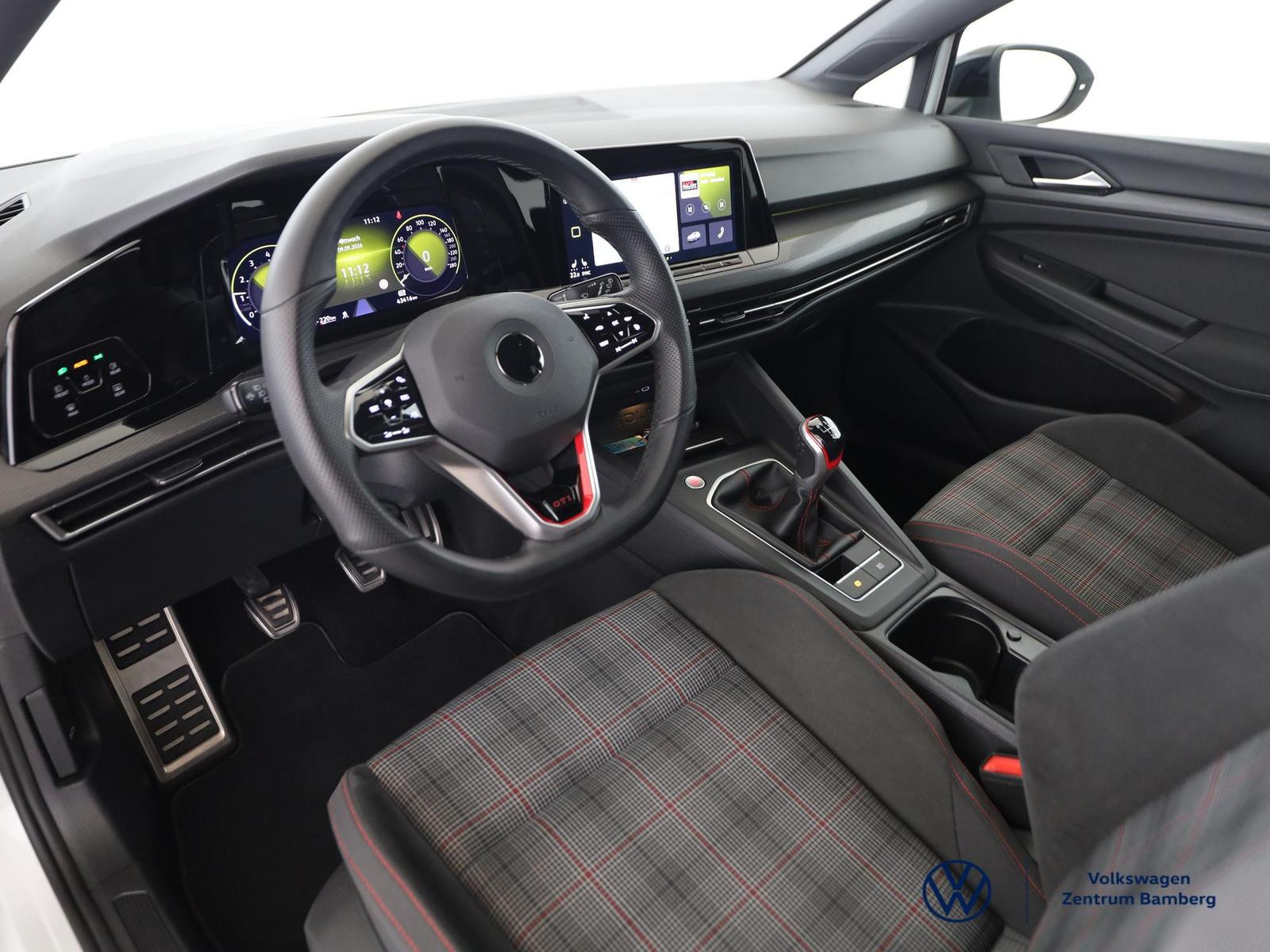 Volkswagen Golf VIII 2.0 TSI GTI "Black Style"+ACC+APP+LED, миниатюра 12