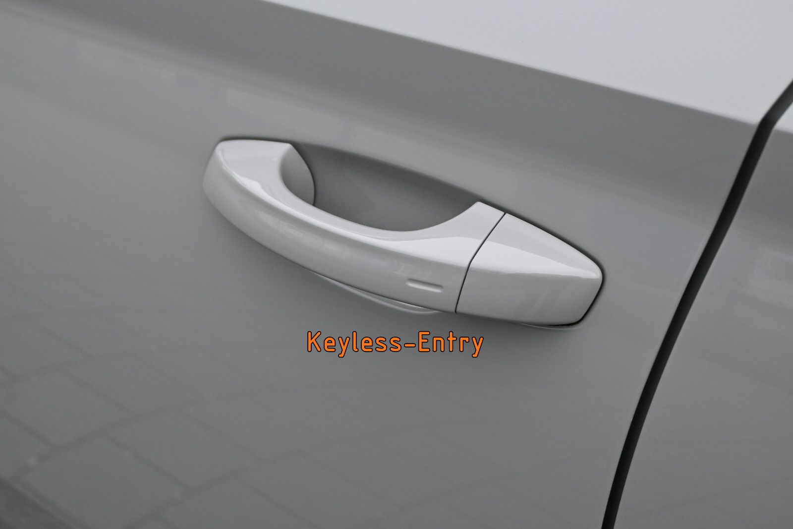 Fahrzeugabbildung SKODA Superb 2.0 TDI DSG 4x4 SCOUT Combi °ACC°AHK°STHZ