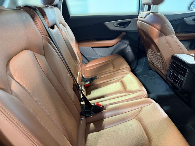 Q7 55 TFSI QUATTRO 7 SITZE+MATRIX+AHK+LUFT+PANO+