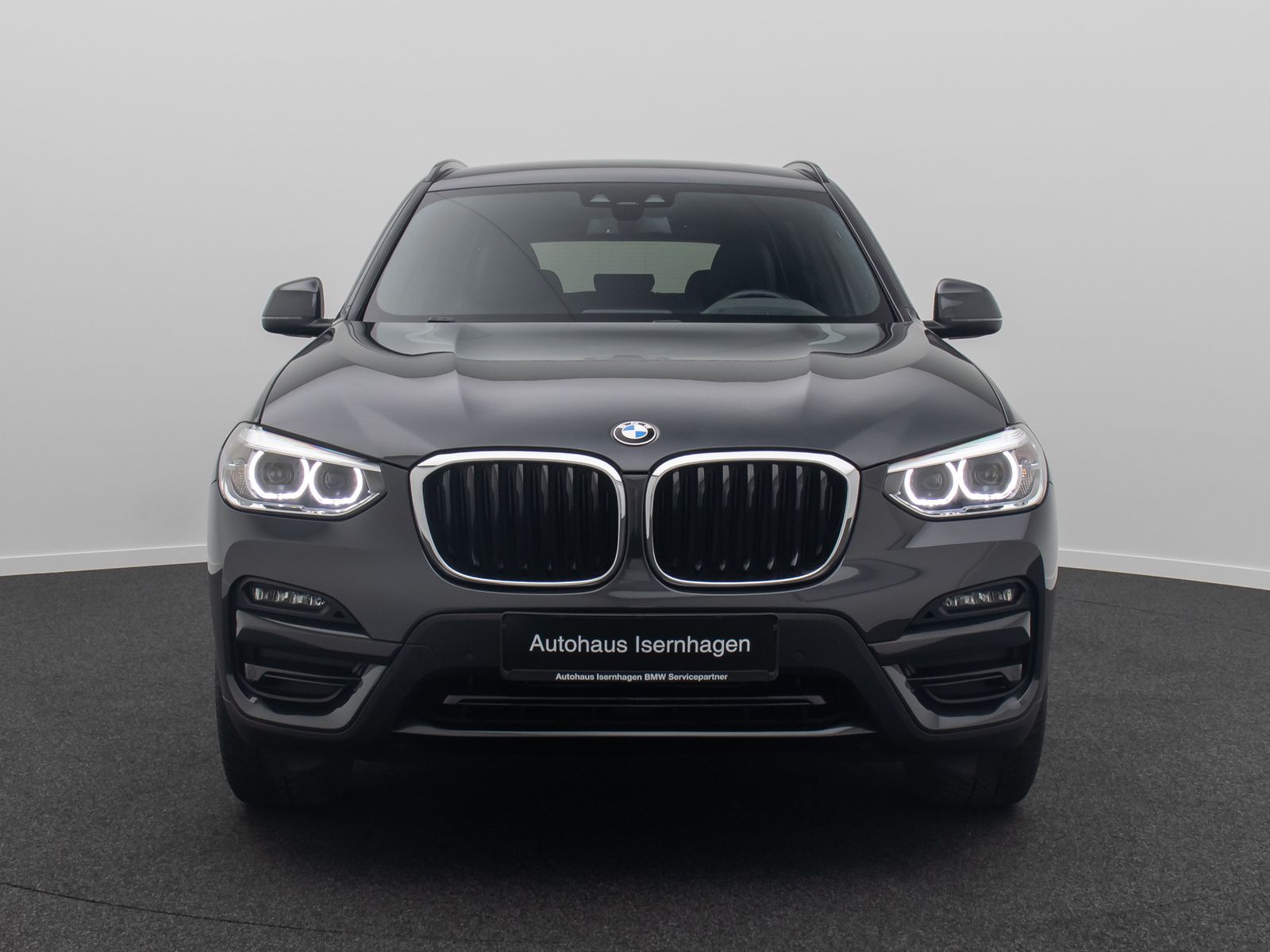 Fahrzeugabbildung BMW X3 xD20d Kamera HUD HiFi AHK Komfort Sport 19"