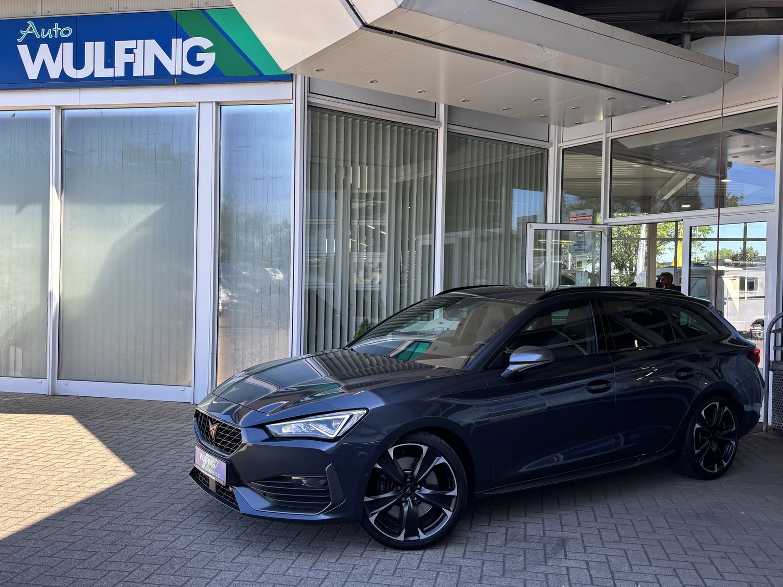 Cupra Leon ST VZ 2.0 TSI DSG ACC BeatsAudio LED DAB+