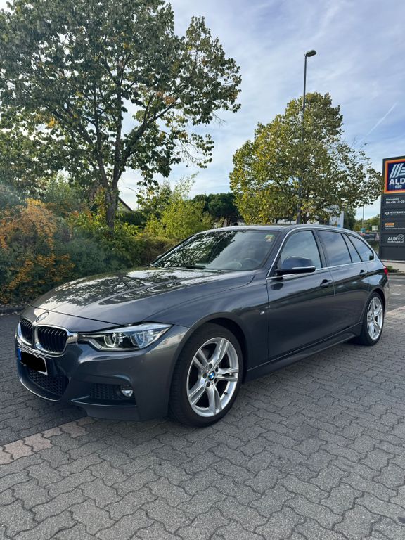 Image of BMW 320