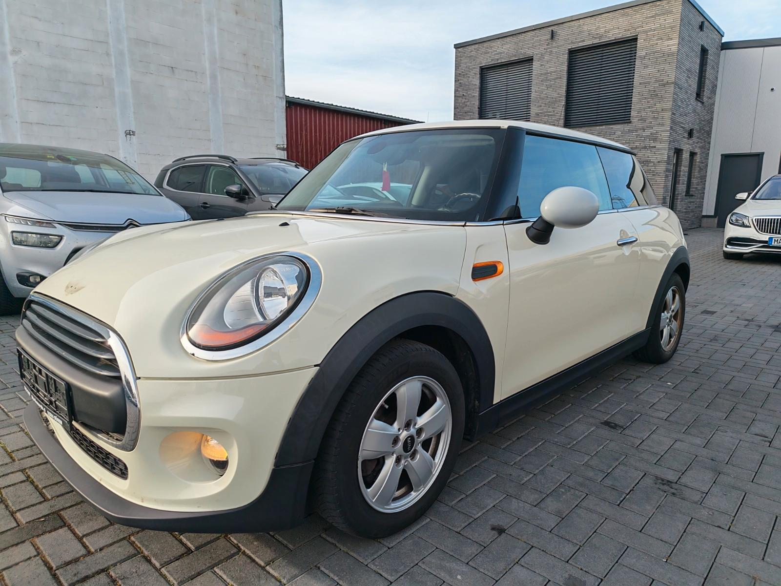 MINI ONE Mini 3-trg. One