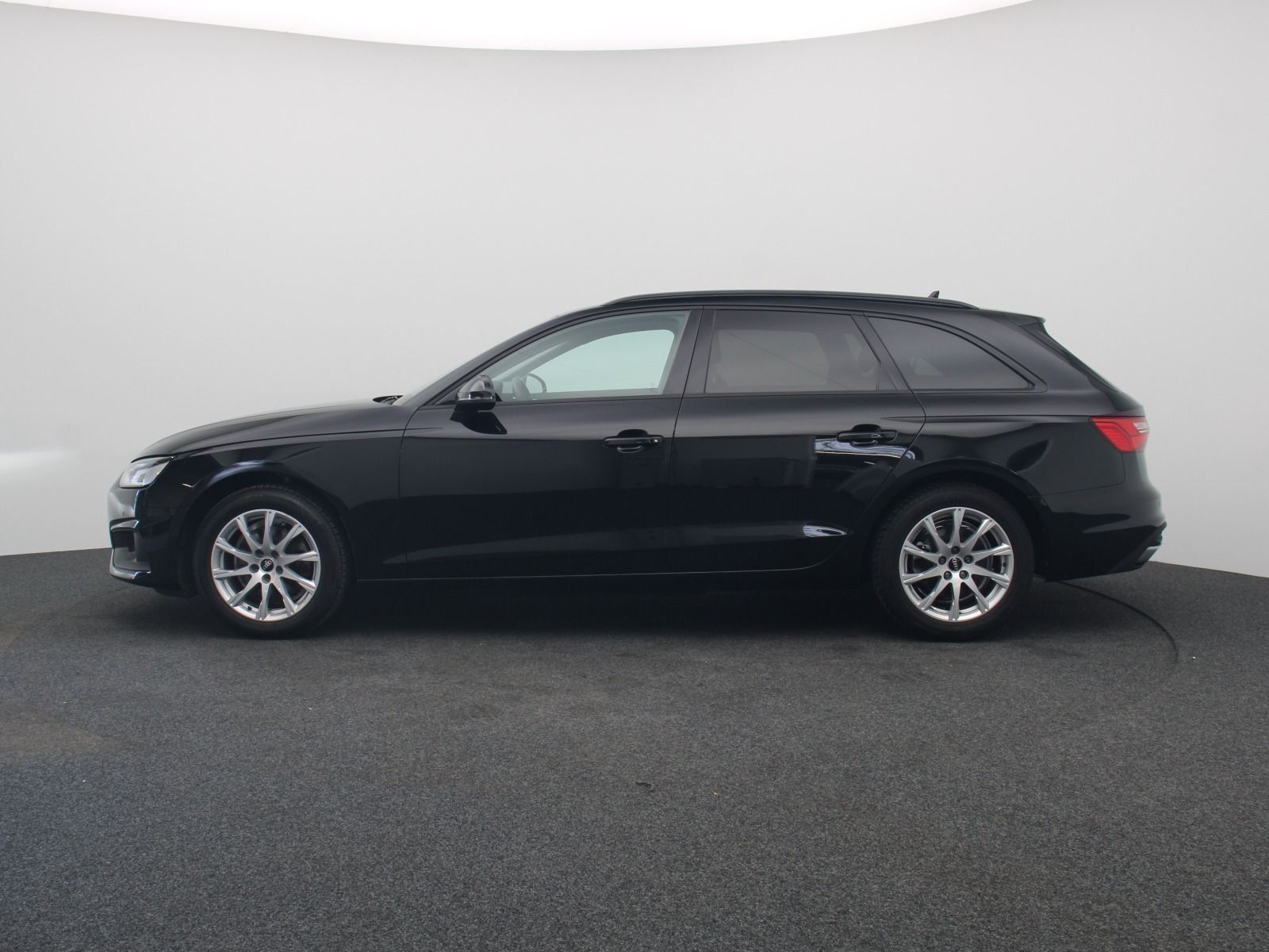 Audi A4 - Bild 3