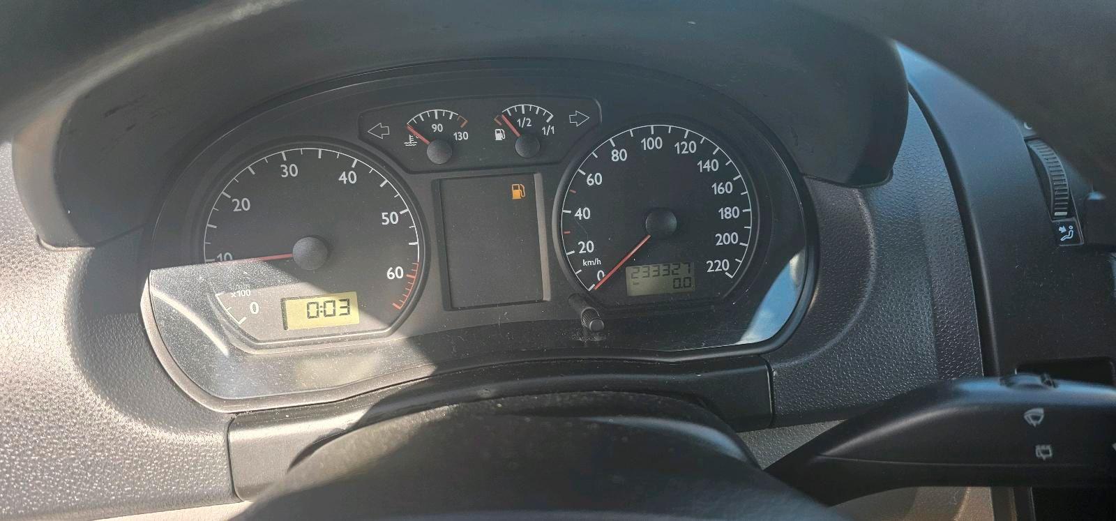Volkswagen Golf 2005 — photo 15
