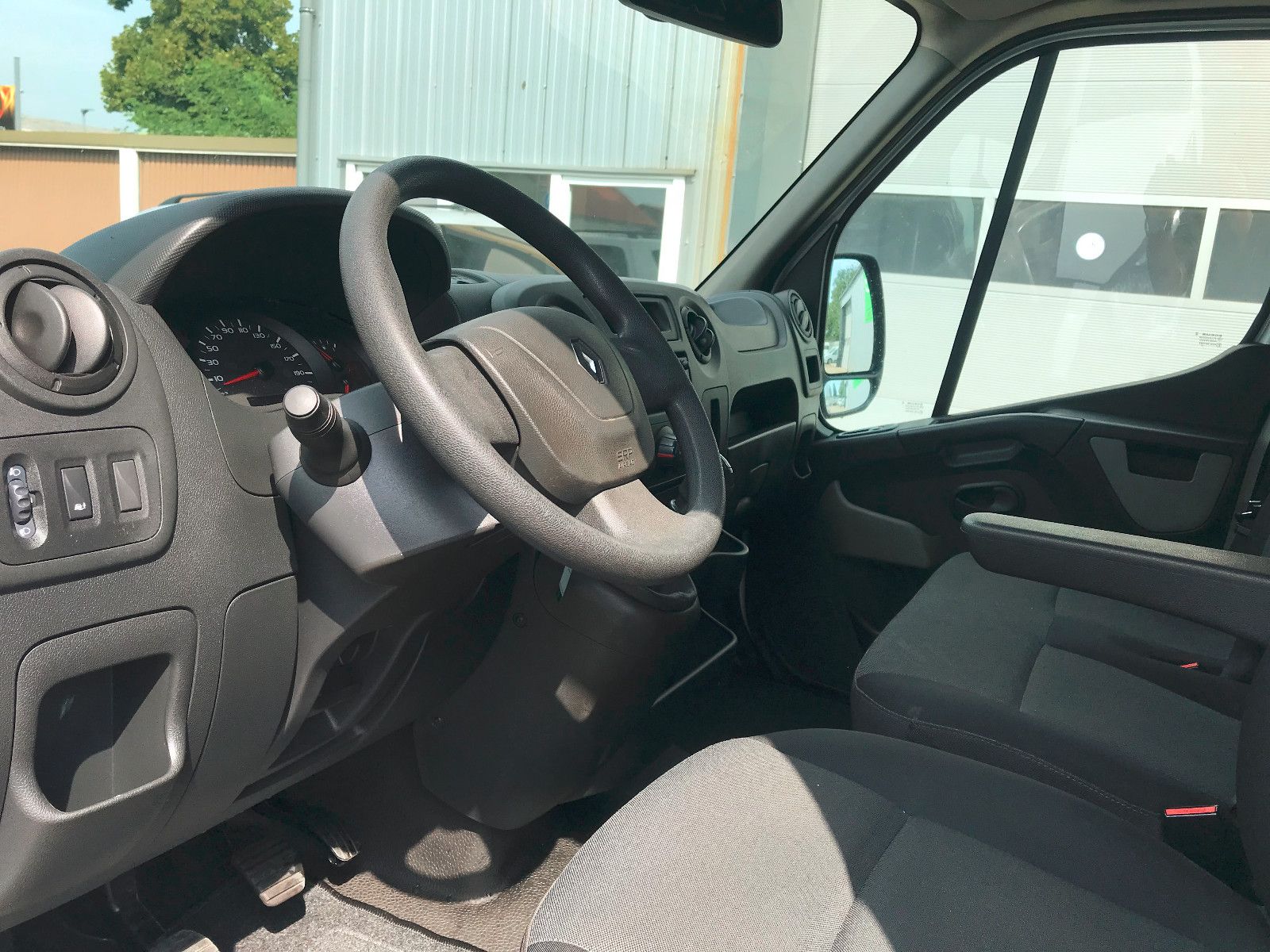 Fahrzeugabbildung Renault Master III Kasten L3H2 HKa 3,5t,1Hd,62870km