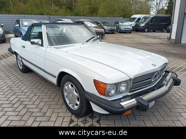 Mercedes-Benz 560 SL mit H-Kennzeichen