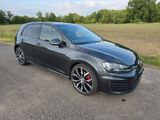 Volkswagen Golf 7 GTD 2.0 TDI DSG, PANO, Soundsystem - Volkswagen in Wolfsburg