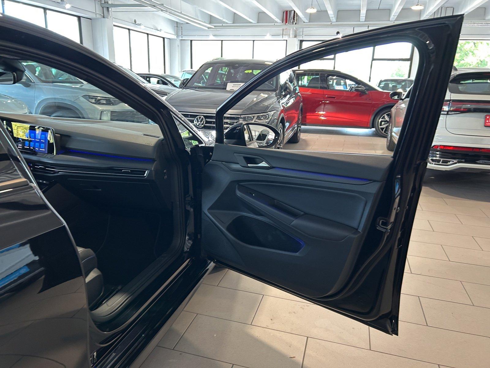 Volkswagen Golf R 2.0 TSI DSG 4Mo. PANO KAMERA IQ.LIGHT AKR, миниатюра 19