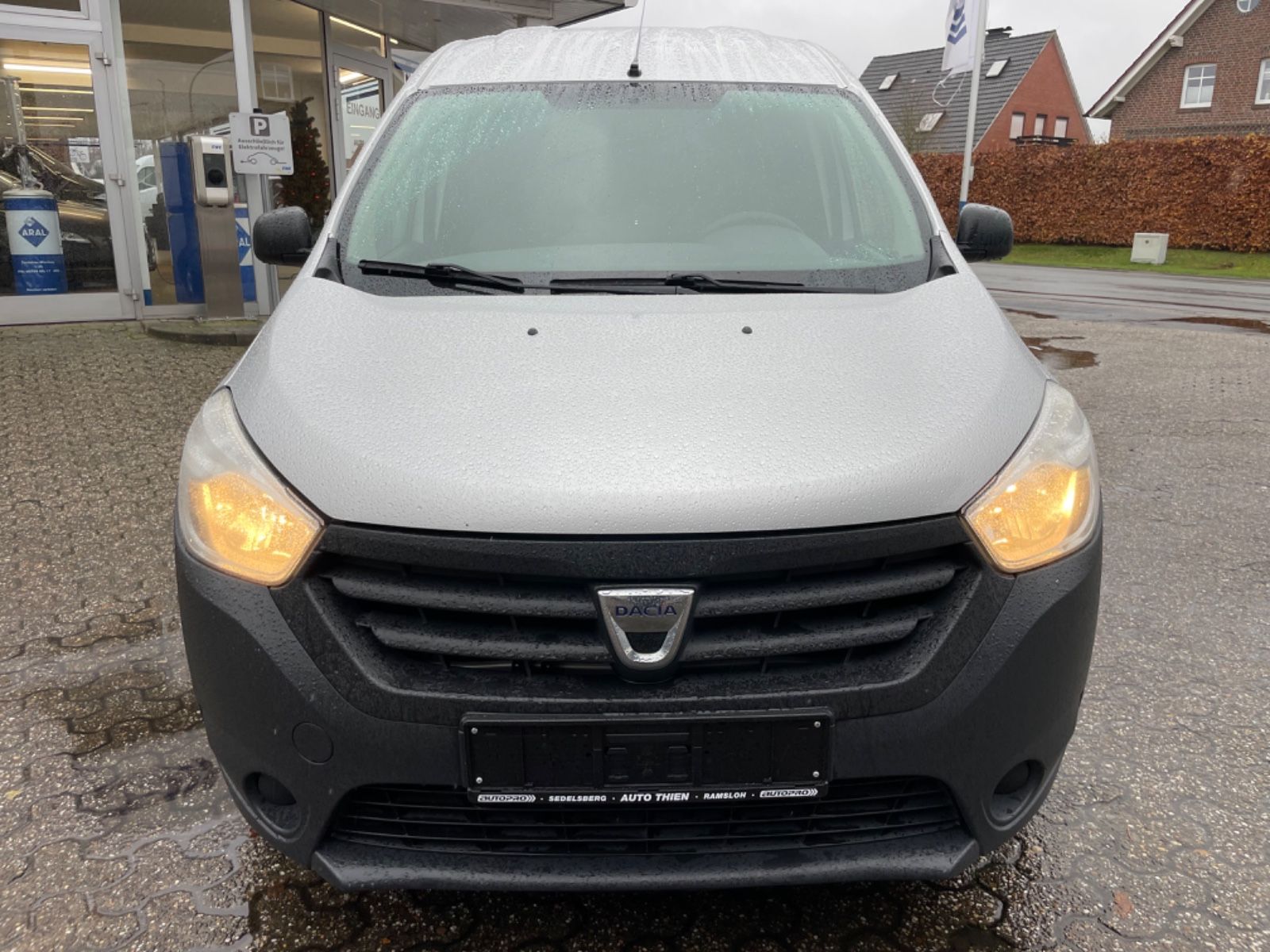 Fahrzeugabbildung Dacia Dokker Express 1.5 dCi 75 eco Ambiance Bluetooth