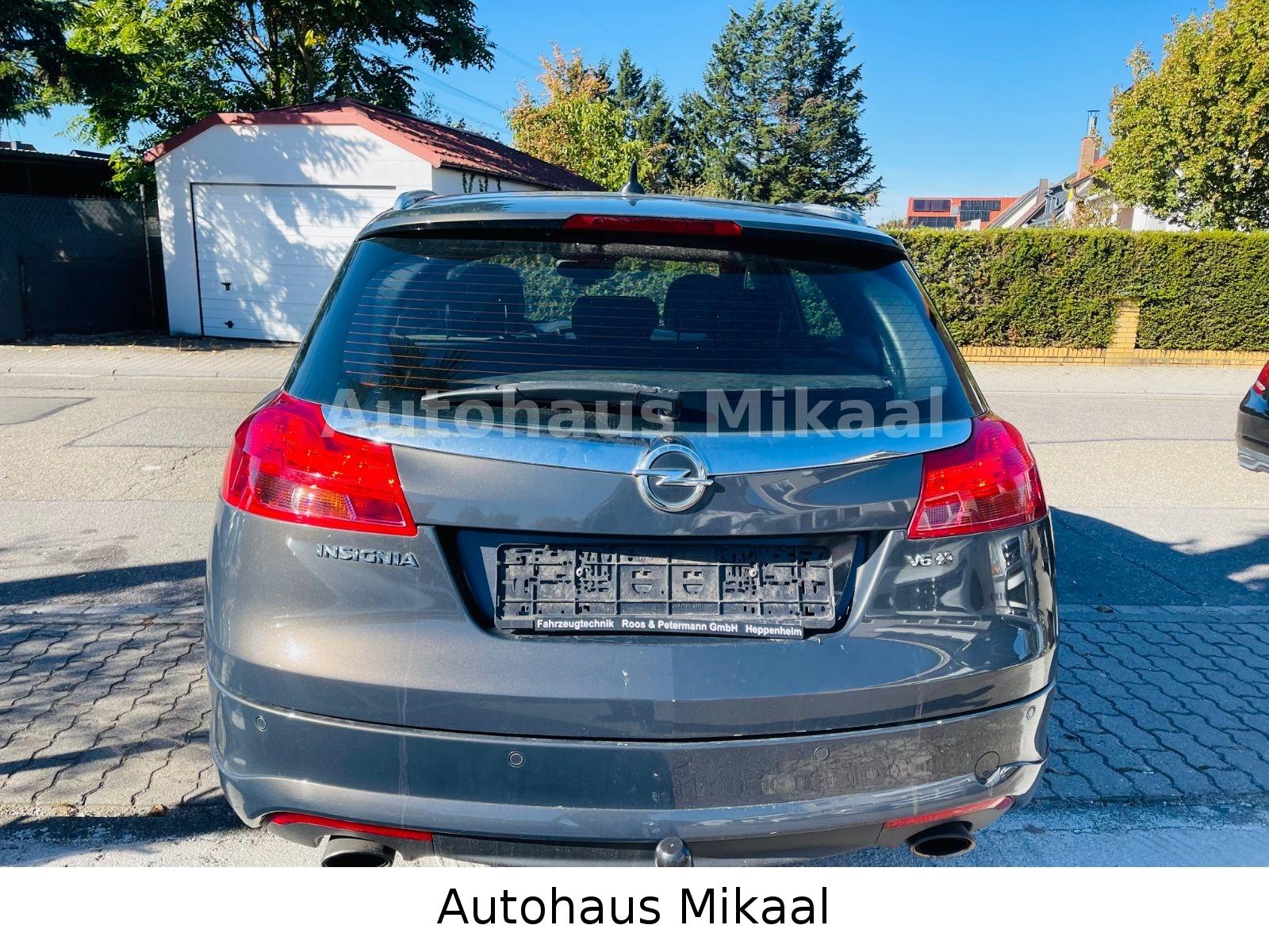 Opel Insignia A Sports Tourer Sport 4x4