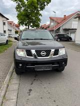Nissan  Pathfinder /mit LPG  Anlage 7 Sitz/TÜV 11/26 - Nissan Pathfinder mit Benzin-Antrieb