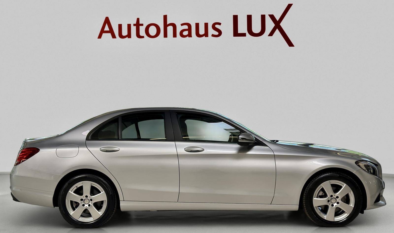 Mercedes-Benz C 200 *360°KAM*LED*T-WINKEL*NAVI*NUR 48TKM*1HAND