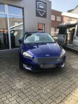 Ford Focus 1.5 TDCi  Powershift Automatik ... - Ford Focus: Powershift
