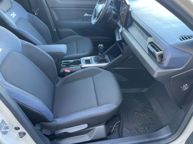 Fahrzeugabbildung Dacia Duster III 1.2 TCe 130 Mild Hybrid Journey Navi,