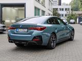 BMW i4 Gran Coupe 35 eDrive M-Sport Pro FACEL. 360° - BMW i4: Grün