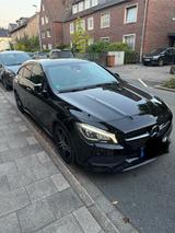 Mercedes-Benz Mercedes CLA 220 Cdi AMG Line - Mercedes-Benz CLA 220 in Düsseldorf