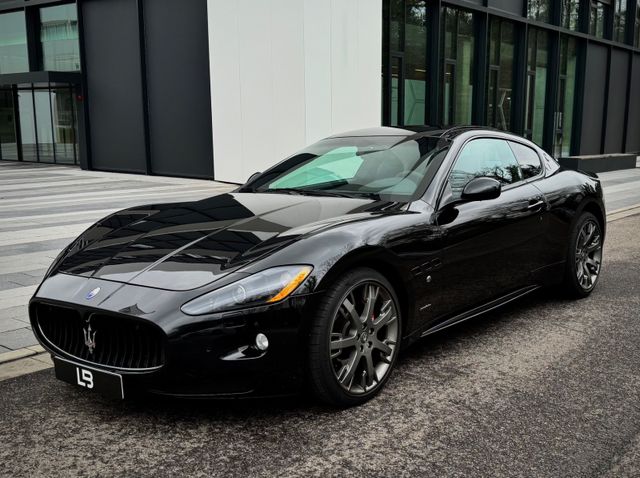 Maserati Granturismo S 4.7l Alcantara*Memory*Bose*Comfort