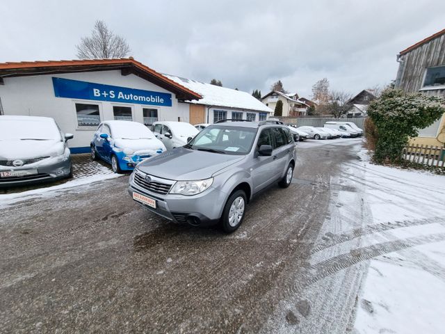 Subaru Forester Active 4x4 Allrad 8-fach ALU Klima ZV