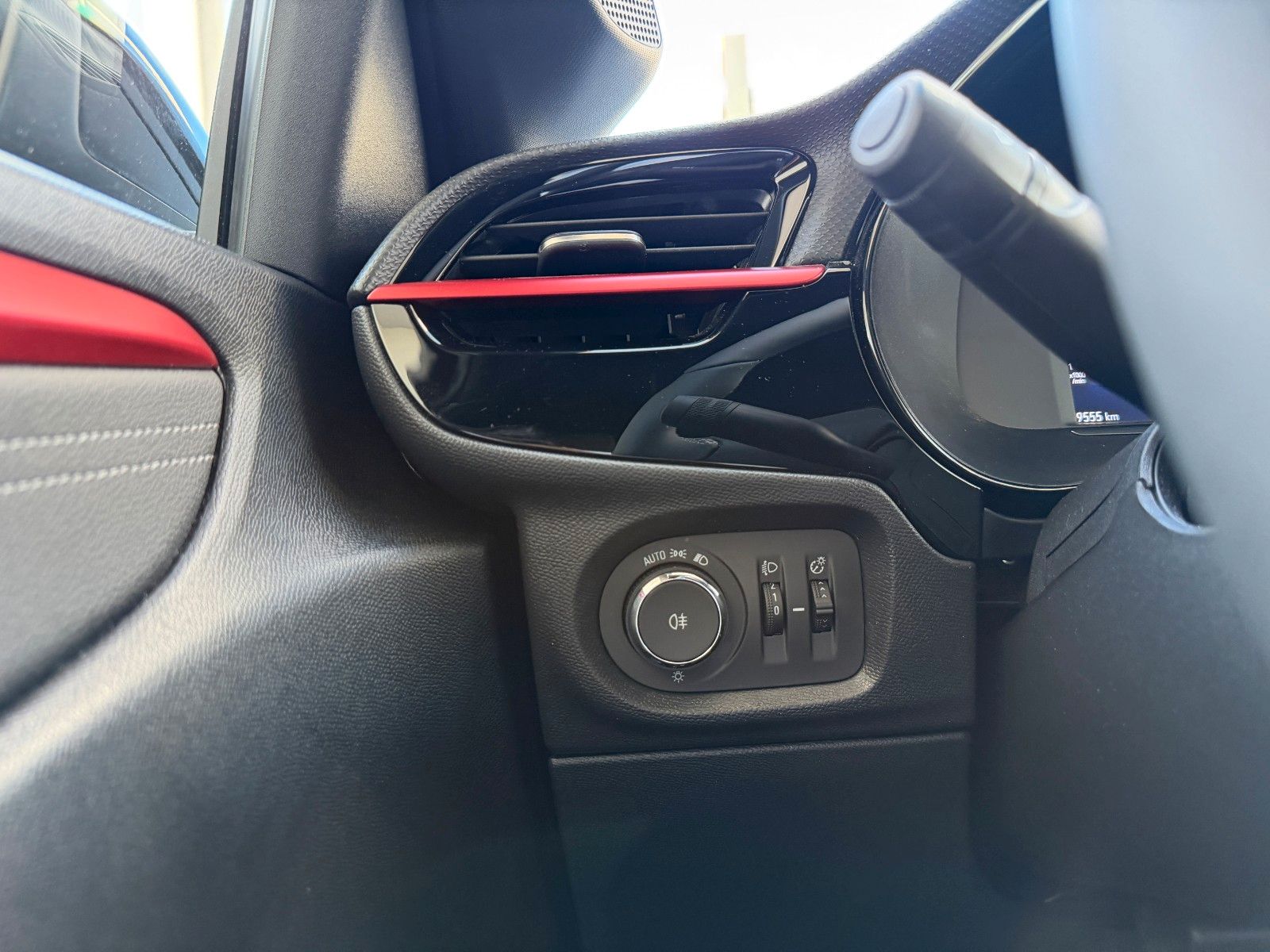 Fahrzeugabbildung Opel Corsa F YES 100PS PDC/LED/SHZ!