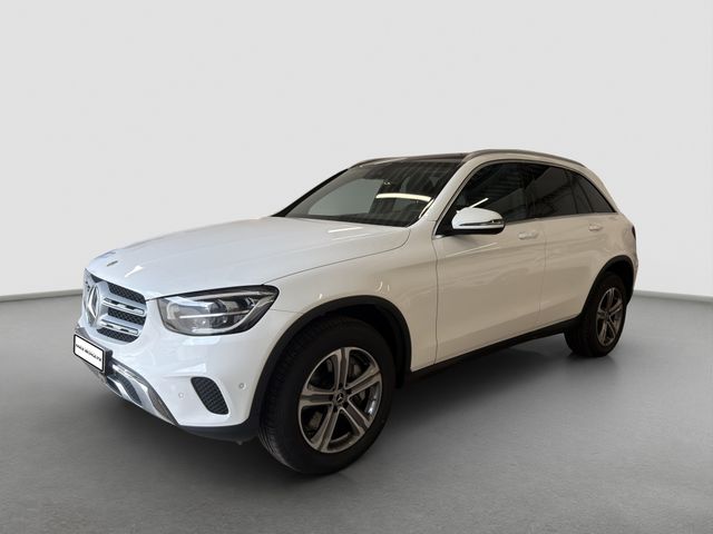 Mercedes-Benz GLC 300 e 4MATIC AMG innen*OFF-ROAD aussen*LED