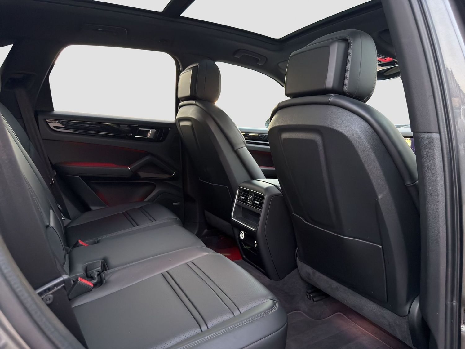Porsche Cayenne S Panorama Navi Apple LED BOSE R-Cam AHK foto 15