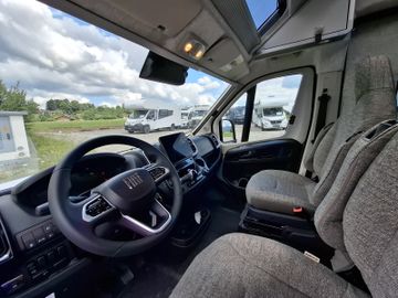 HYMER  ERIBA  HYMERCAR Ayers Rock Fiat Fahrassistenz Premium Lithium 