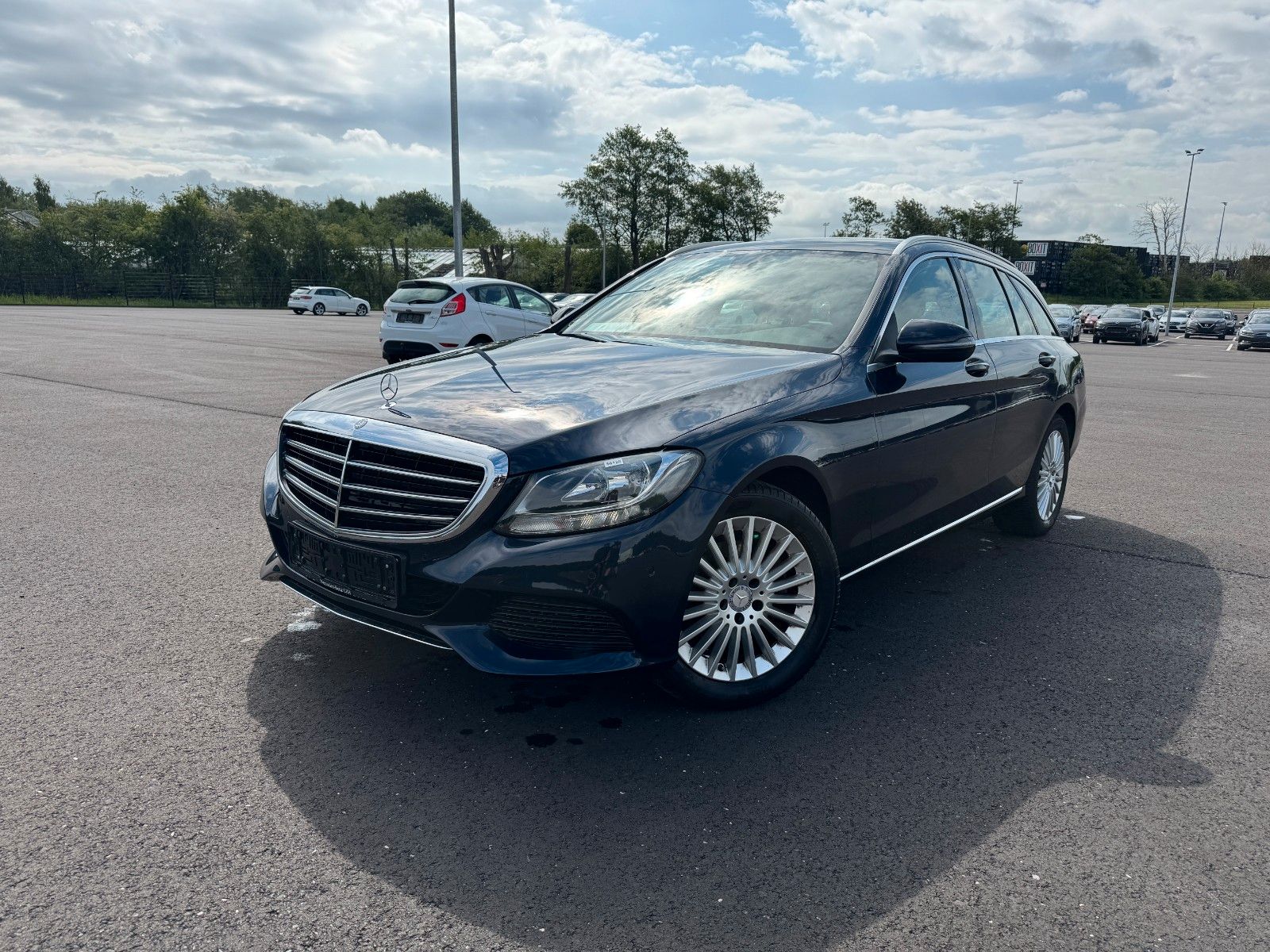 MERCEDES-BENZ C 200