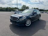 Mercedes-Benz C200 T-Modell CGI 2.0 Man. 184HK NO: 56128 - mit Benzin-Antrieb: Modell