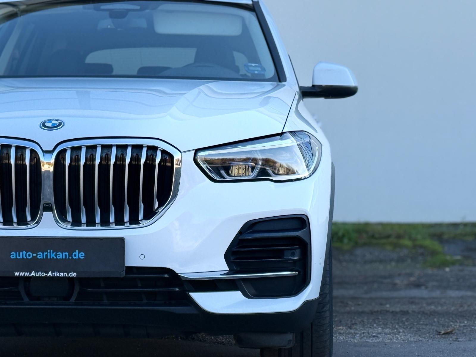 BMW X5 xDrive 45 e ACC/L-Fahrwerk/22Zoll/AHK/Kamera/