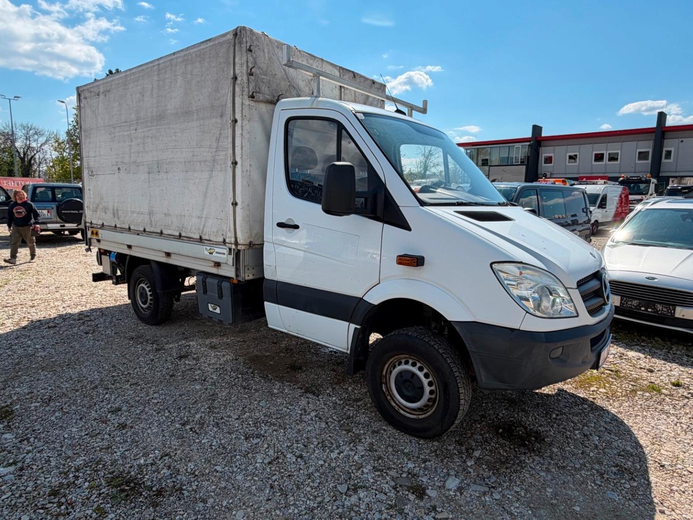 Mercedes-Benz Sprinter 315 CDI 4x4 Allrad Ladebordwand AHK