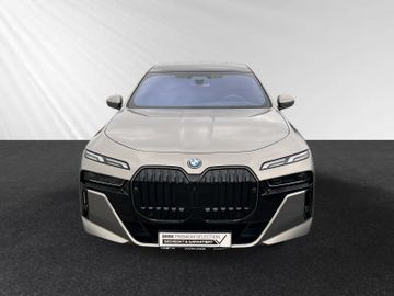 BMW 750 - 7