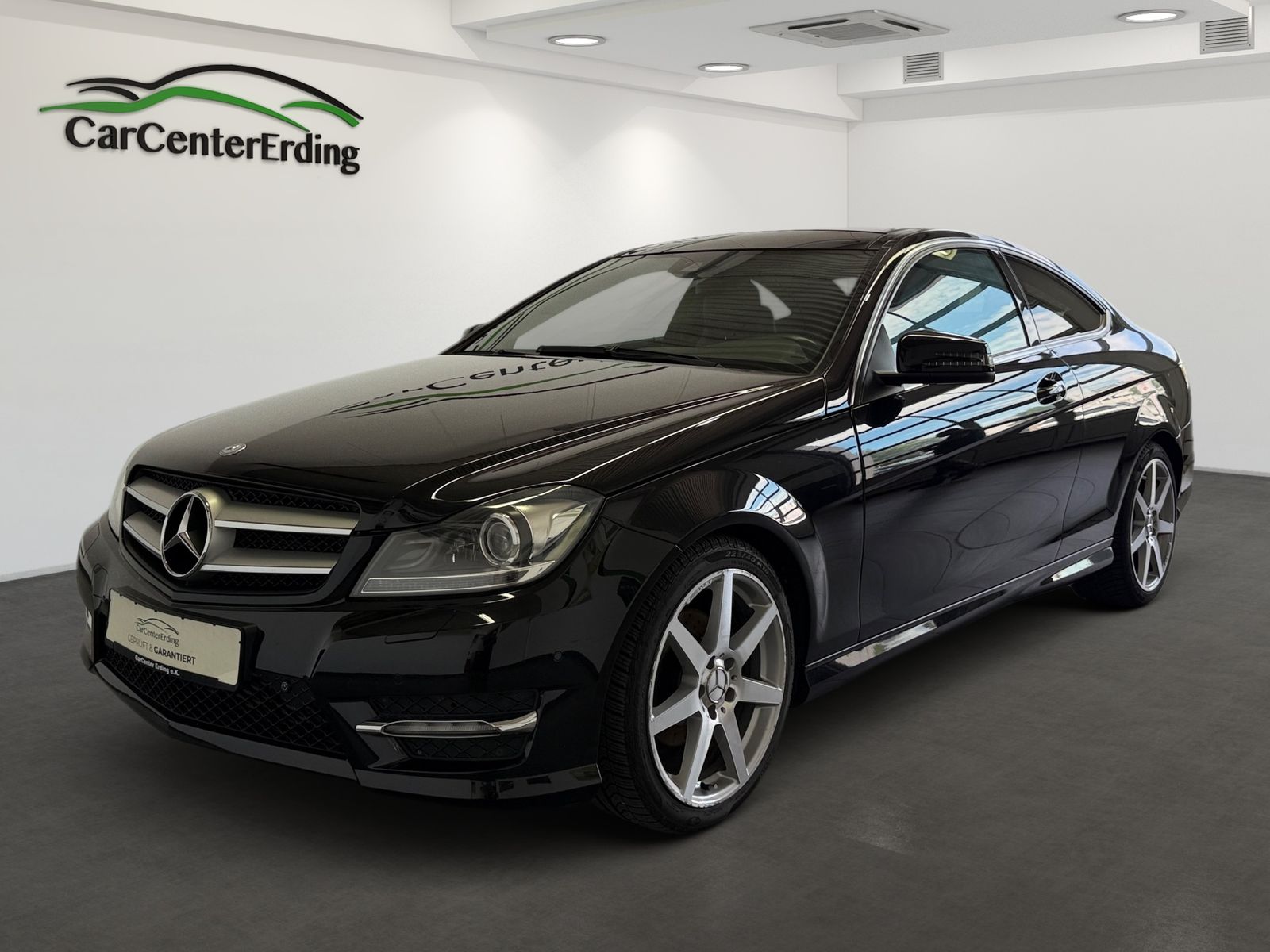 MERCEDES-BENZ C 250