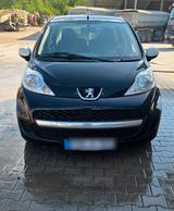Peugeot 107 Urban Style 1.0 - Peugeot 107 mit Benzin-Antrieb: Kleinwagen, Klimaanlage, 1.0